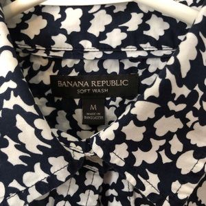 Banana Republic navy & white button down shirt